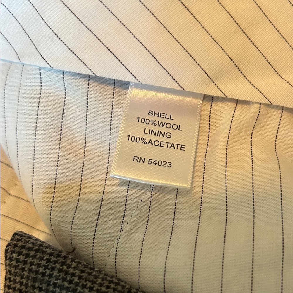 Banana Republic Men's black/gray wool Dress Pants - Picture 5 of 5
